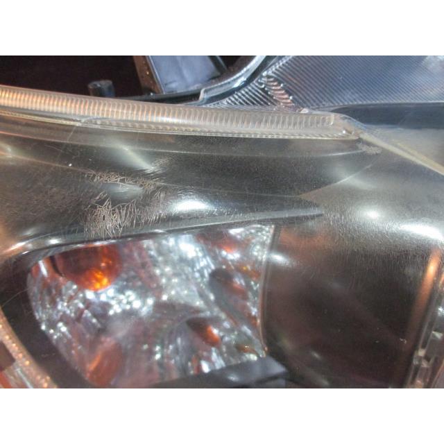 レクサス CT DAA-ZWA10 右ヘッドライト Ｈ23 ハロゲン 純正 81130-76090 ☆即決の画像