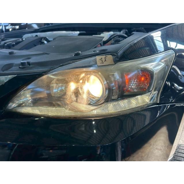 レクサス CT DAA-ZWA10 左ヘッドライト Ｈ23 ハロゲン 純正 81170-76090 ☆即決の画像