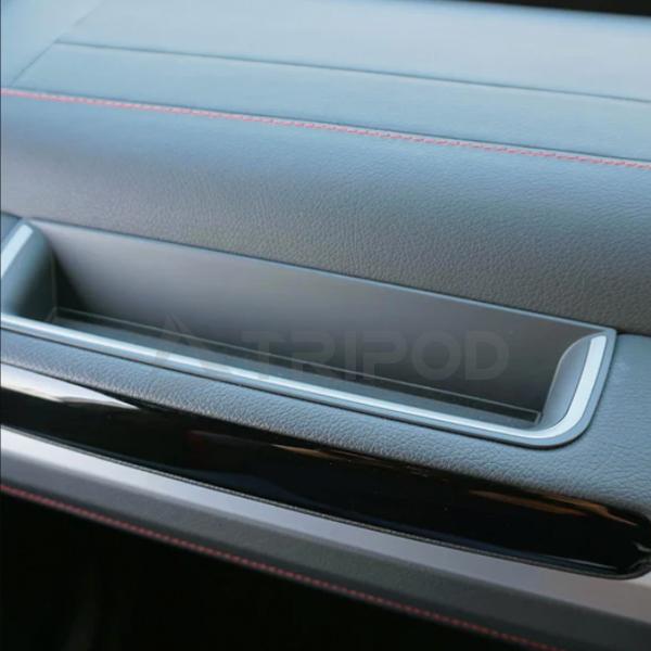 MHG-016 W463A/W465 新型Gクラス専用アシストグリップポケット | Mercedes-Benz | 02