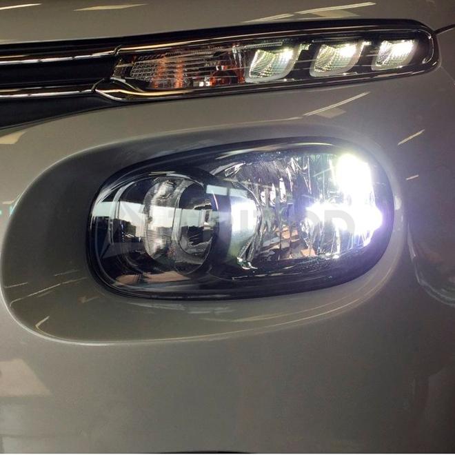 シトロエン（CITROEN） シトロエンC3専用 LEDヘッドライト用 : 輸入車