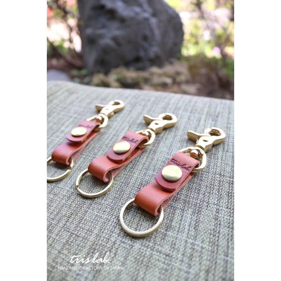 大きな真鍮金具のキーリング　イタリアヌメ |  | 01