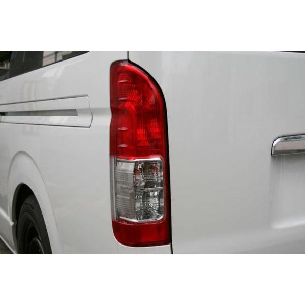 ハイエース 純正 タイプ テールランプ 200系 4型 5型 6型 7型 左側