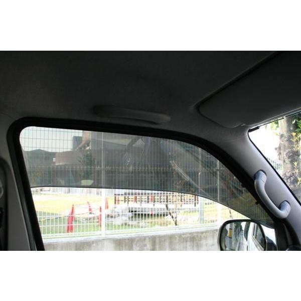 ハイエース　200系トリプルスモークバイザー サイドバイザー　6個セット 中古 ハイエース 200系 1型 2型 3型 4型 5型 6型 ワイドタイプ スモークドア