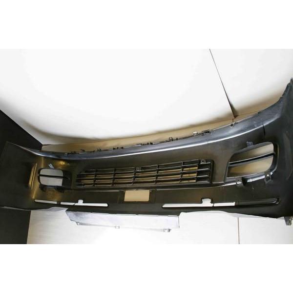 ハイエース　ワイド　1型 2型　フロントバンパー　フォグ　美品 トヨタ　シルバー フロント バンパー 200系 ハイエース 1型 2型 ワイド用 : Auto