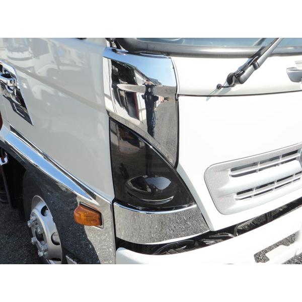 日野自動車 レンジャープロ メッキ コーナーパネル スモーク 日野自動車 レンジャープロ メッキ コーナーパネル スモーク