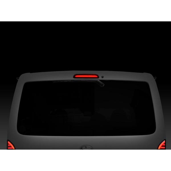 ハイエース 200系 3型後期～9型ハイマウント ストップランプ スモークタイプ ハイエース 200系 3型後期〜9型 COB面発光 LED ハイマウント ストップ