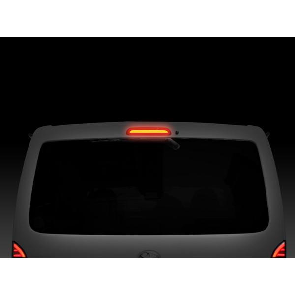 ハイエース 200系 3型後期～9型ハイマウント ストップランプ スモークタイプ ハイエース 200系 3型後期〜9型 COB面発光 LED ハイマウント ストップ
