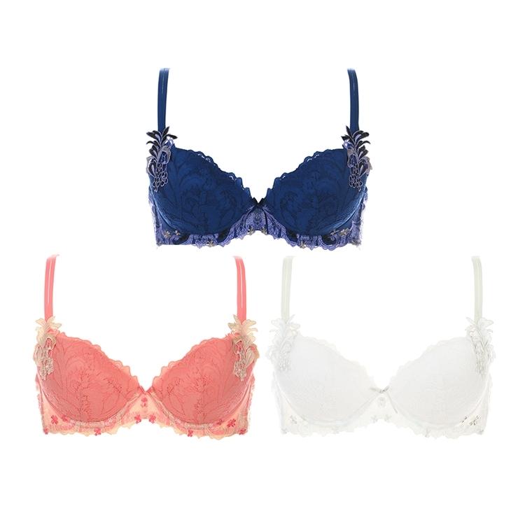 セール再値下げ48 Off トリンプ Triumph トリンプ プレミアム レッドレーベル0066 ブラジャー B C D Eカップ Tr0066 Whu トリンプ Paypayモール店 通販 Paypayモール