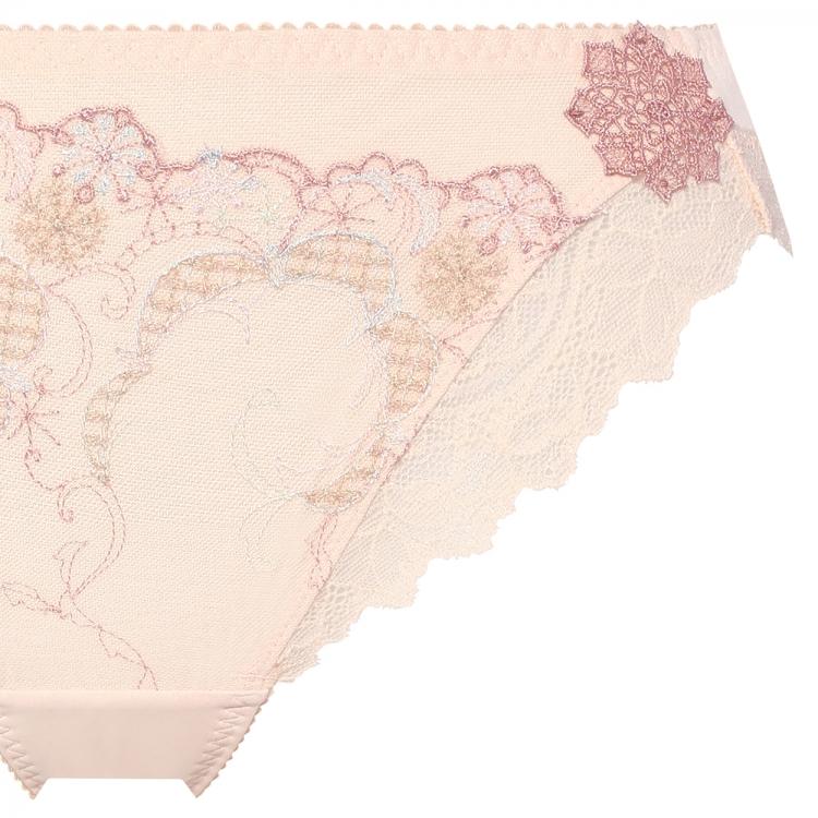 Triumph（トリンプ） 期間限定セール レッドレーベル バイ トリンプ