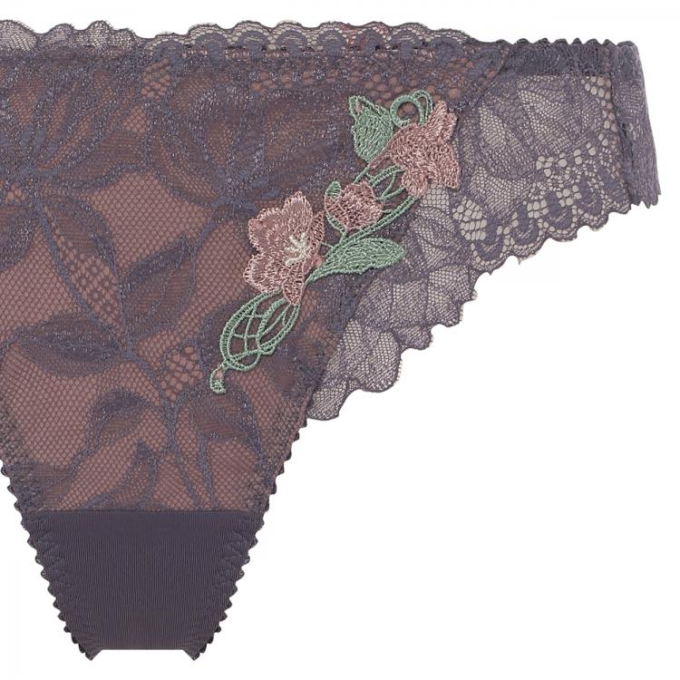 AMOSTYLE（アモスタイル） 期間限定セール ストリング ブルーミング