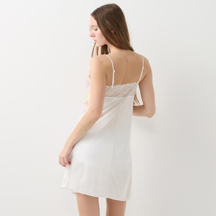 【新品未使用】VALISERE Lingerie トリンプ　スリップ Triumph（トリンプ） レッドレーベル バイ トリンプ0126 スリップ(95
