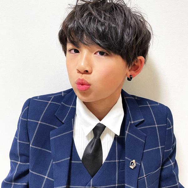 卒業式 男の子スーツ 卒園式 服 子供服 フォーマル キッズ 発表会