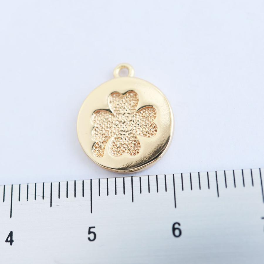 金アレ対応 真鍮製 両面型押し クローバー コイン チャーム 2個