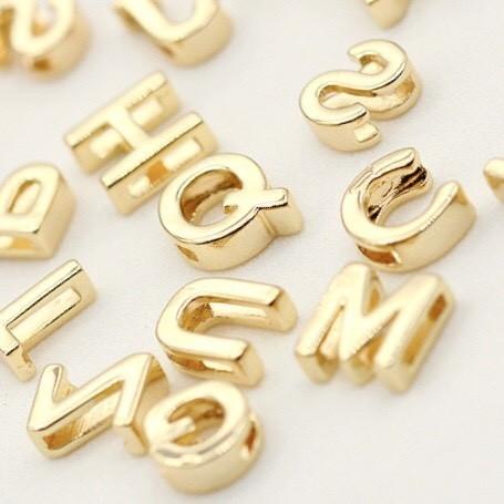 金アレ対応 真鍮製 アルファベット イニシャル 数字 パーツ 1個 |  | 03