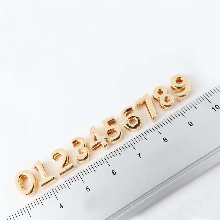 金アレ対応 真鍮製 アルファベット イニシャル 数字 パーツ 1個 |  | 06