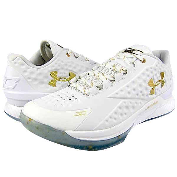 Under Armour バッシュ ステフィンカリー 100ならショッピング ランキングや口コミも豊富なネット通販 更にお得なpaypay残高も スマホアプリも充実で毎日どこからでも気になる商品をその場でお求めいただけます スポーツ Charged Foam Foam Curry 1 Armour