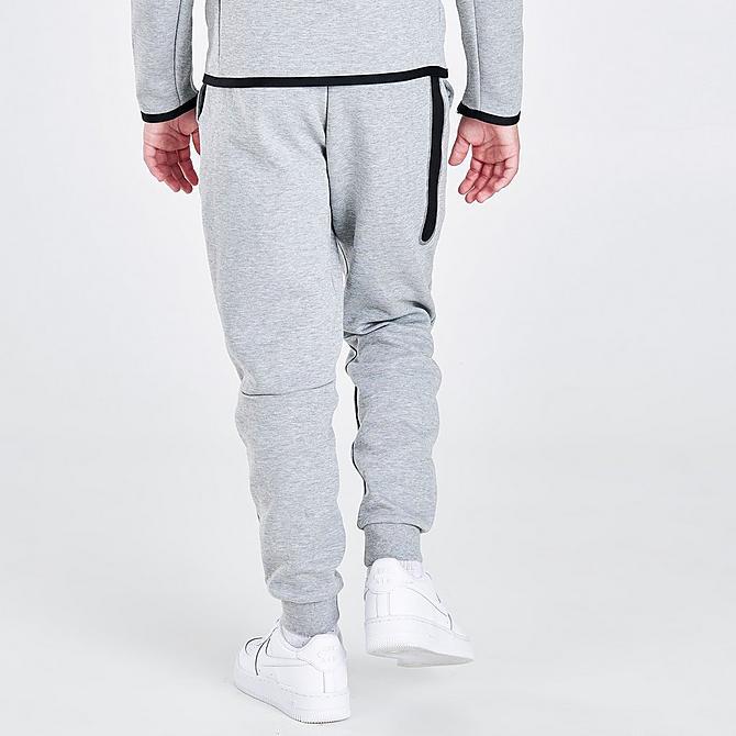 ナイキ キッズ スウェットシャツ Boys' Nike Sportswear Tech Fleece Jogger Pants - Dark Grey Heather/Black｜troishomme｜03