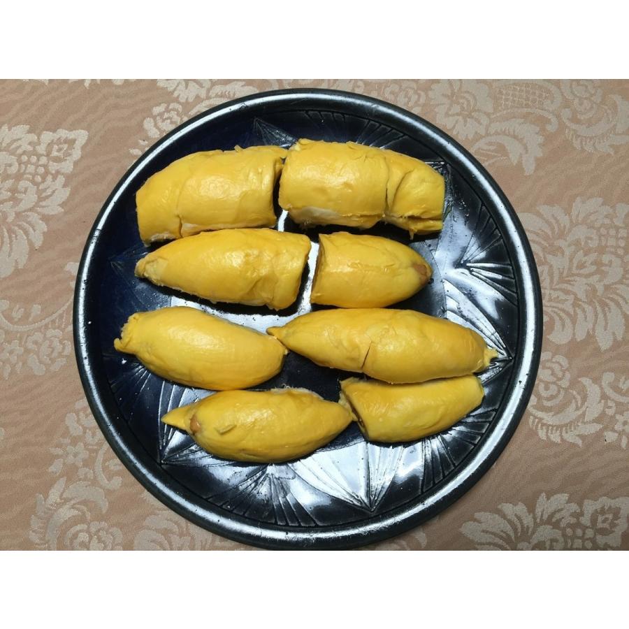 タイ産ドリアン 約1.6kg〜1.8kg Mサイズ 1玉（プーマニー種