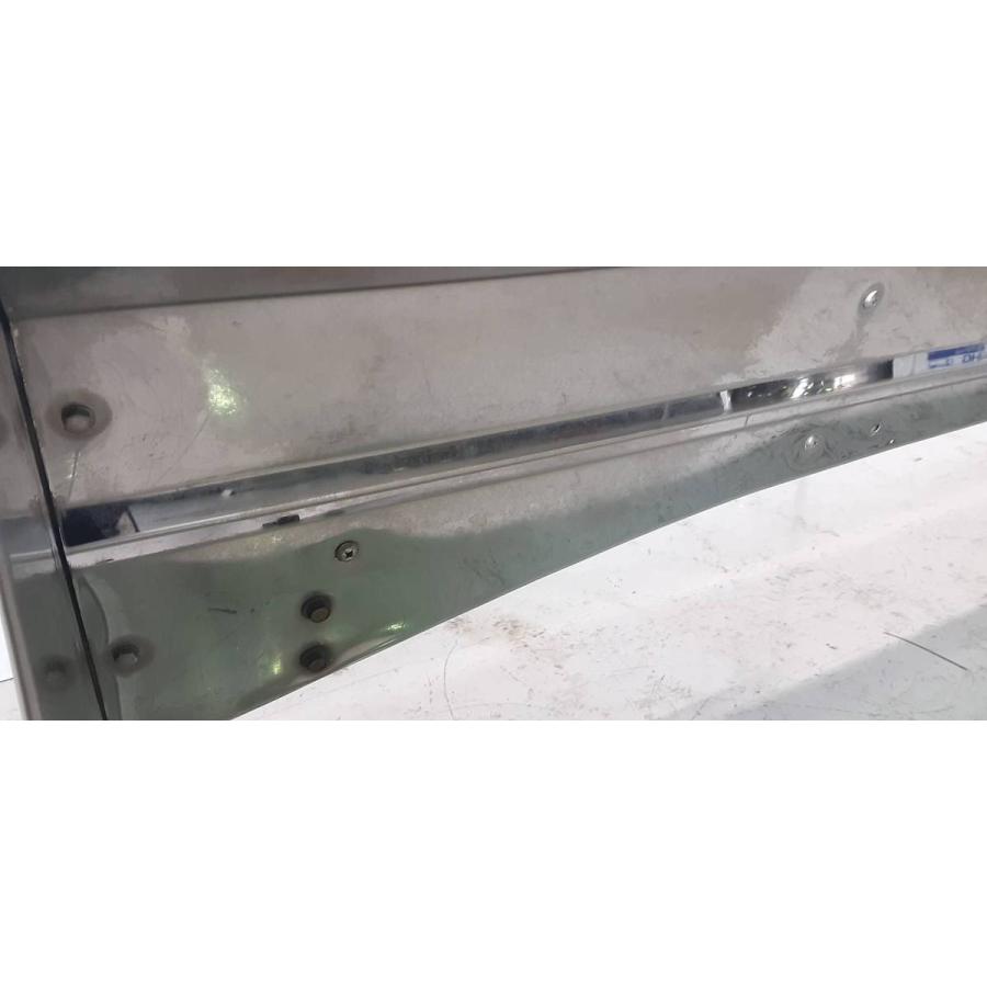 くりゅめろ 。大型用フロントバイザー くりゅめろ 。大型用フロントバイザー フロントバイザー / トラック