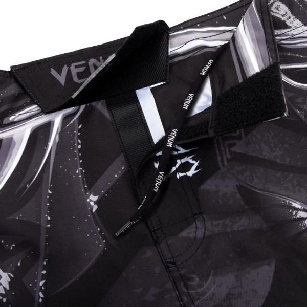 ファイトショーツ Venumベノム GLADIATOR 3.0 黒白 サイズ XS ファイトショーツ Venumベノム GLADIATOR 3.0 黒白 サイズ XS