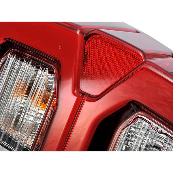 トヨタ純正 ハイラックス GUN125 前期 後期 LEDテールライト トヨタ純正 ハイラックス GUN125 前期 後期 LEDテールライト