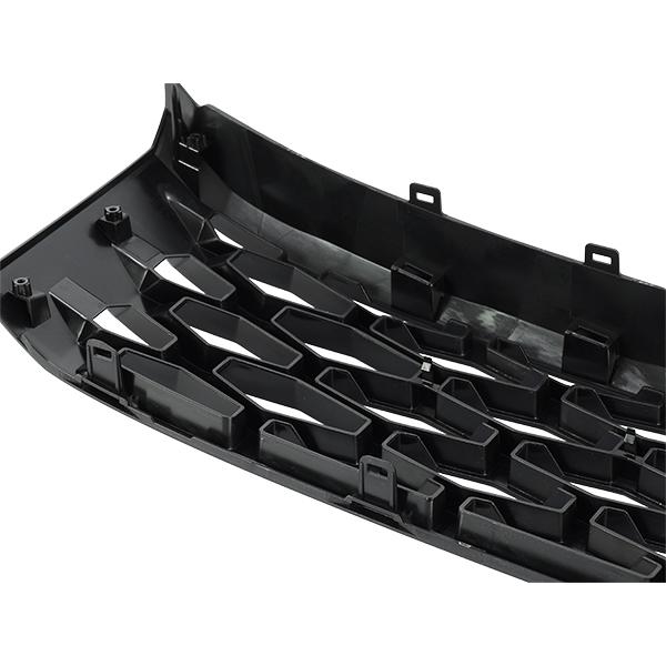 ハイラックス（GUN226） 純正フロントグリル トヨタ純正 ハイラックス GUN226 海外仕様 フロントグリル