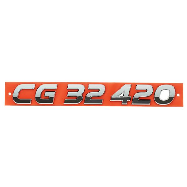 UDトラックス純正 17クオン クオン パーフェクトクオン エンブレム