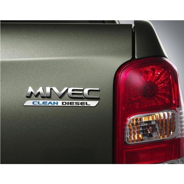三菱純正 海外仕様 MIVEC マイベック リア エンブレム 7415-A580 三菱純正 海外仕様 MIVEC マイベック リア エンブレム 7415-A580