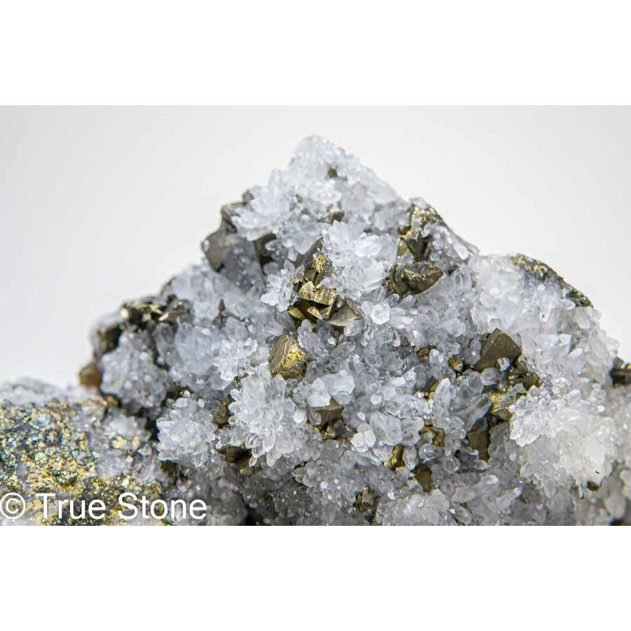M1865☆重晶石共生水晶クラスター3.4Kg☆尾去沢鉱山産☆N50612 M1865☆重晶石共生水晶クラスター3.4Kg☆尾去沢鉱山産☆N50612 M1865