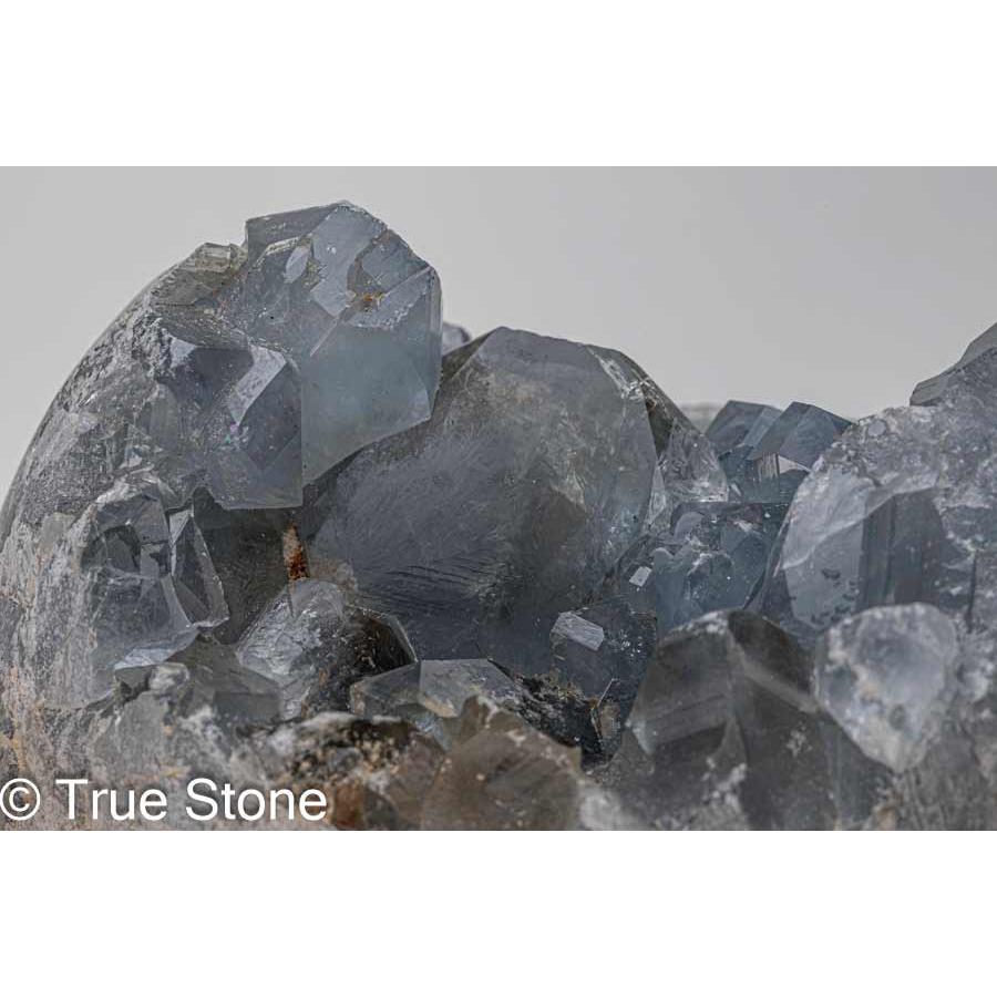 セレスタイト 天青石 天上界 原石 1188g 天使 ジオード 晶洞 ドーム