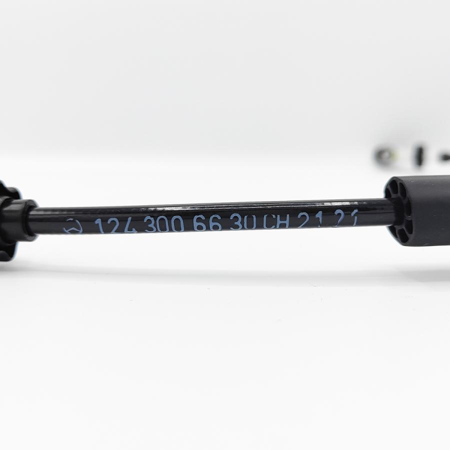 メルセデw124 500E スロットルケーブル　1243006630 Mercedes-Benz 純正 部品 アクセル・ワイヤー / アクセレーター