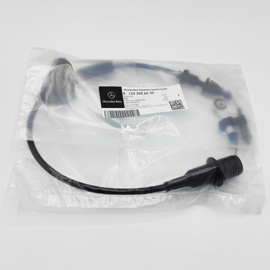 メルセデw124 500E スロットルケーブル　1243006630 Mercedes-Benz 純正 部品 アクセル・ワイヤー / アクセレーター