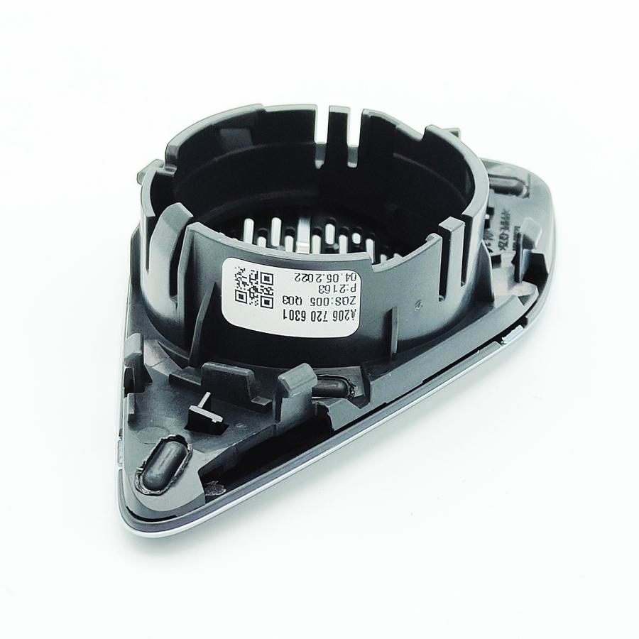 ベンツ純正ブルメスターツイーターです。 メルセデス・ベンツ(純正) ブルメスターツイーターカバー のパーツ