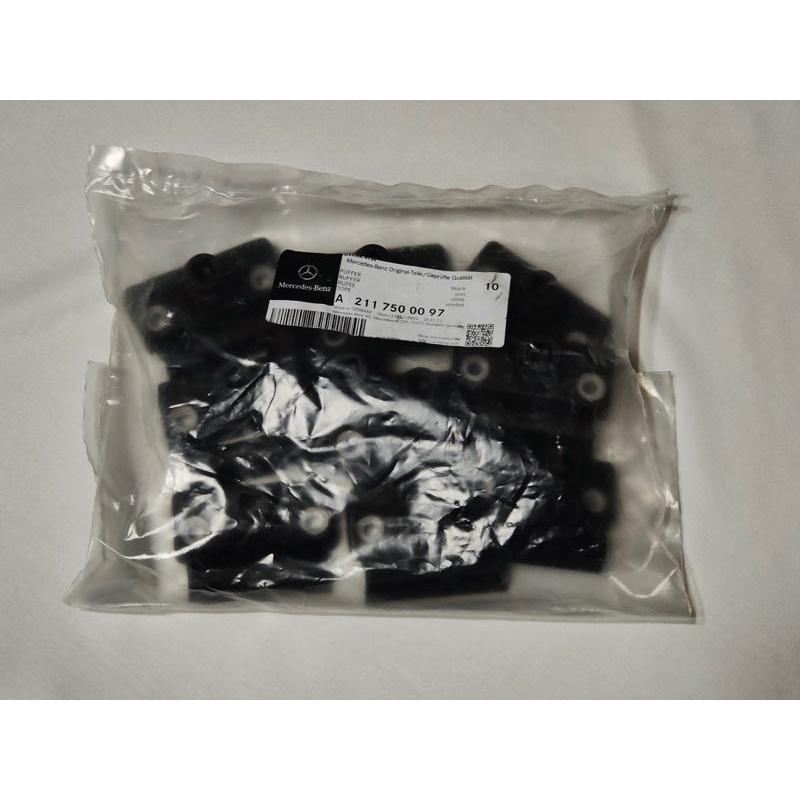 MB-113外装部品―トランクリツト販売