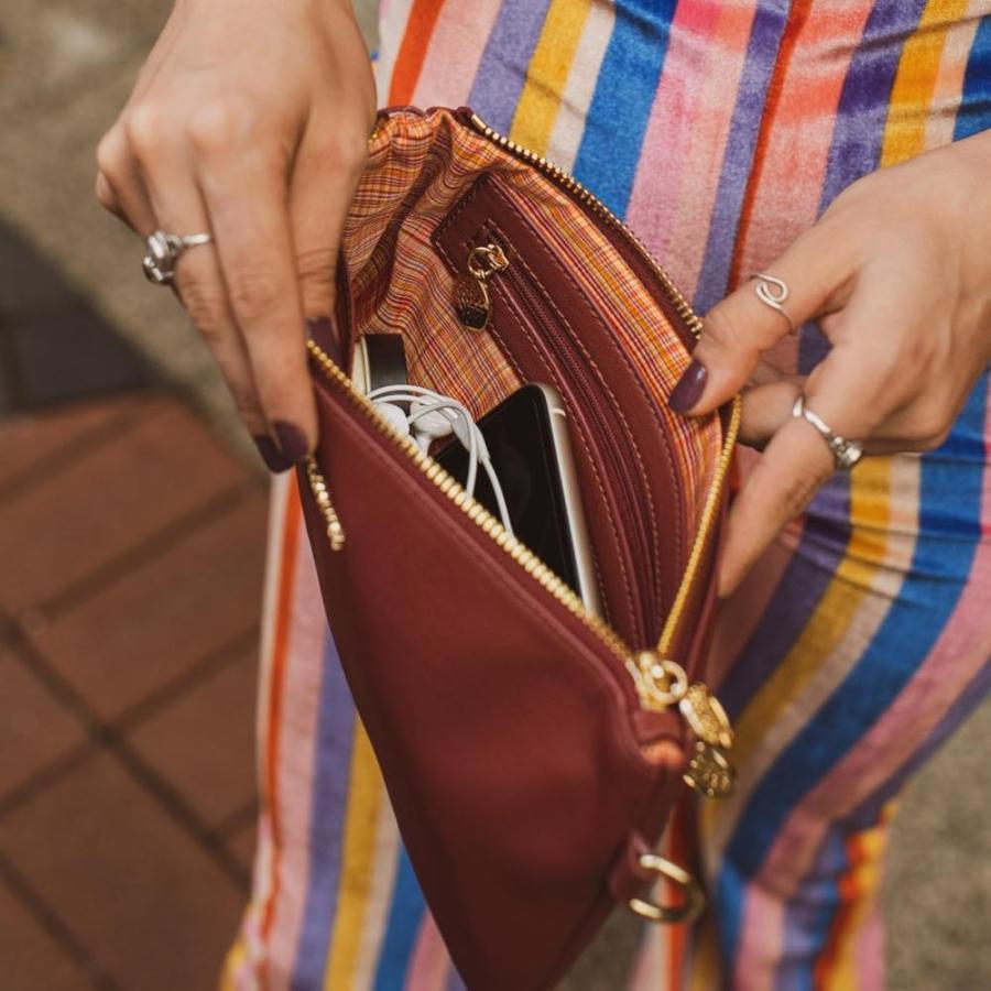 iFARMAISSANCE GRACE CLUTCH クラッチバッグ レディース メンズ