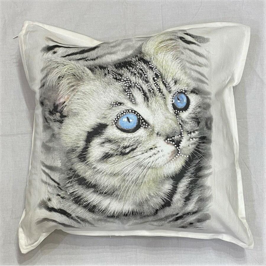 キャット ネコ ネコ 猫 クッション New 50ｘ50cm 大きめ ビッグサイズ ビッグフェイス 洗える かわいい おしゃれ 猫柄 いぬ 猫プリント 雑貨 猫グッズ 動物 Cus W1 2107 犬と動物 トラストワンポイント 通販 Yahoo ショッピング