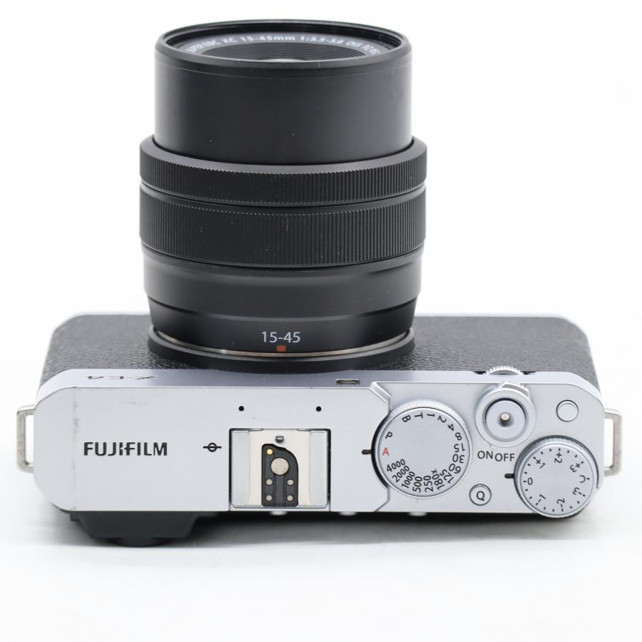 ショット数4073回 富士フイルム(FUJIFILM) ミラーレスデジタルカメラ FUJIFILM X-E4 レンズキット シルバー (XC15-45) F X-E4LK-1545-S #5040の画像