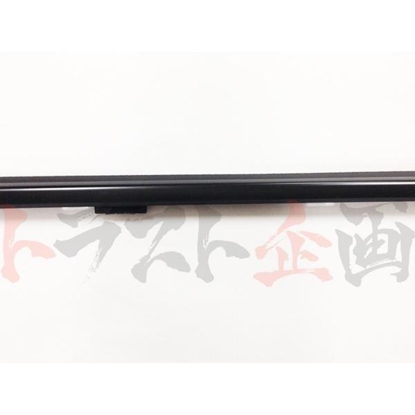 ニッサン スカイライン R32 モールデイング フロントドア アウトサイド