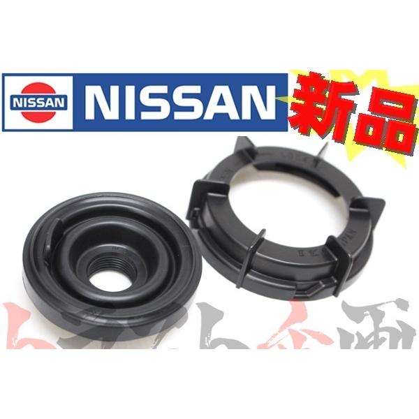 値下げしました‼️ NISSAN スカイライン2000 GT-R　バルブカバー 日産（NISSAN） ニッサン 角目 N1 ヘッドライト バルブカバー キャップ