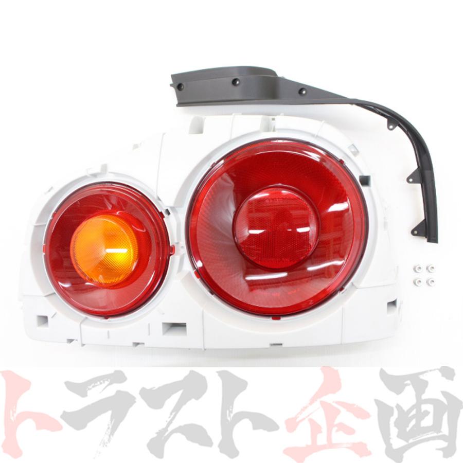 R34 スカイライン　テールランプ　カバー　運転席側　新品未使用 日産（NISSAN） 即納 リアテール Assy 運転席側 スカイライン R34 2