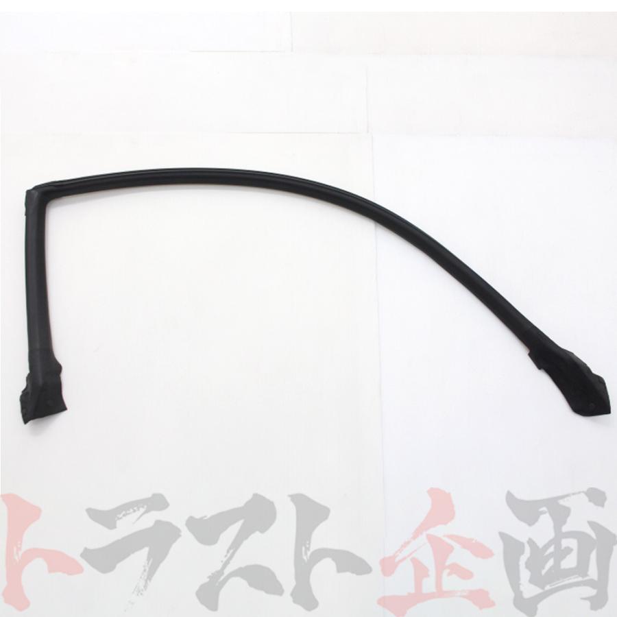 日産（NISSAN） ウェザーストリップ ボディ側 右 スカイライン GT-R