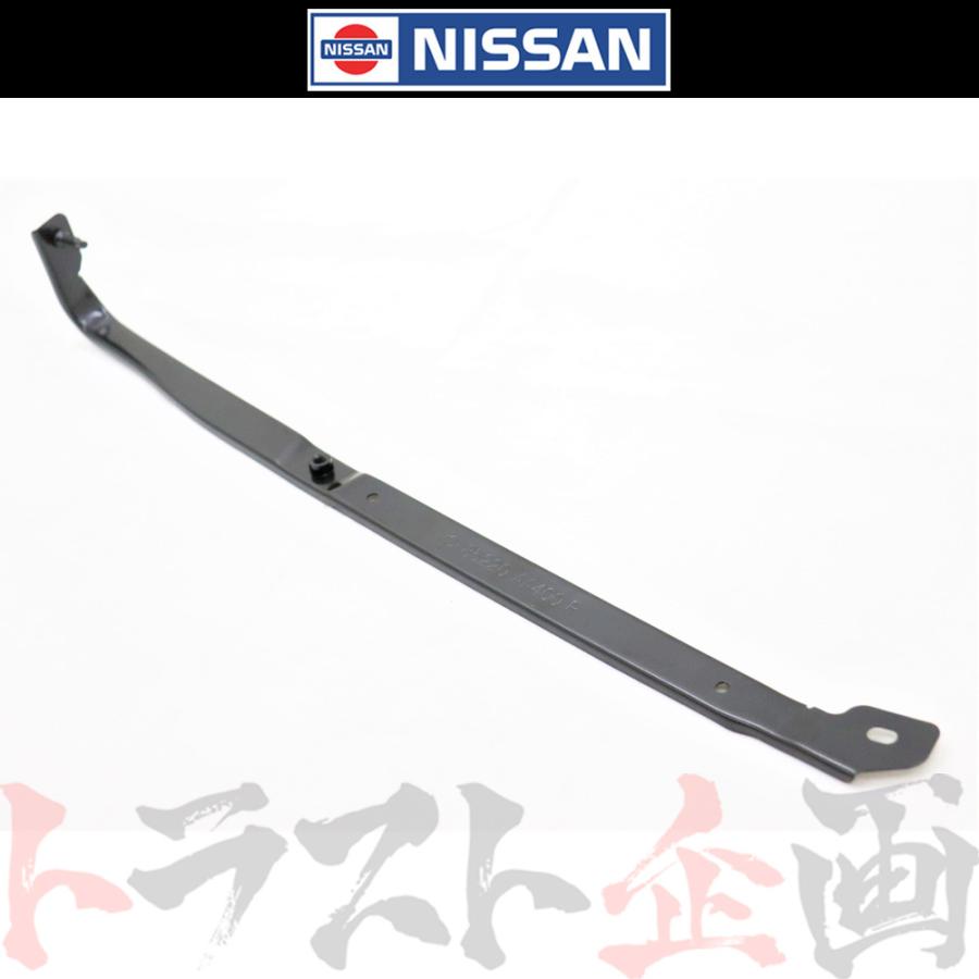 日産（NISSAN） リアバンパー サイド ブラケット 右側 RH スカイライン