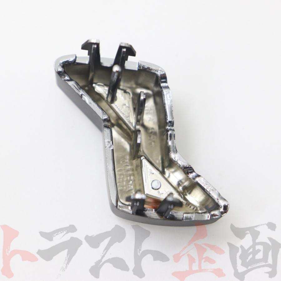 日産 フロント グリル エンブレム スカイライン R34/ER34/ENR34