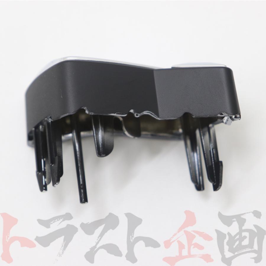 日産（NISSAN） フロント グリル エンブレム スカイライン R34/ER34