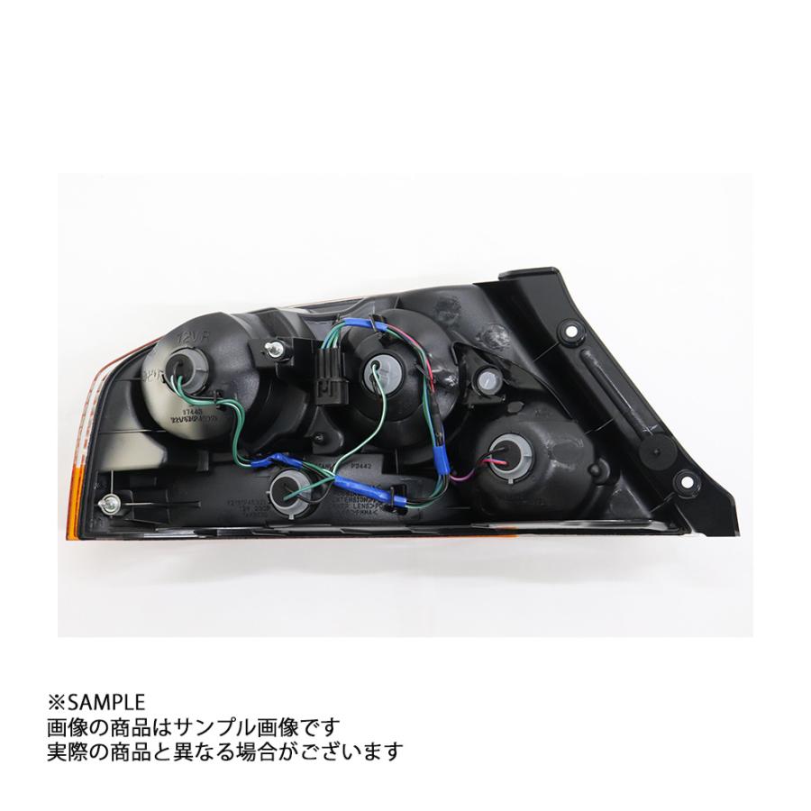 三菱 ミツビシ リア テール ライト 運転席側 ランサー 三菱 ミツビシ リア テール ライト 運転席側 ランサー