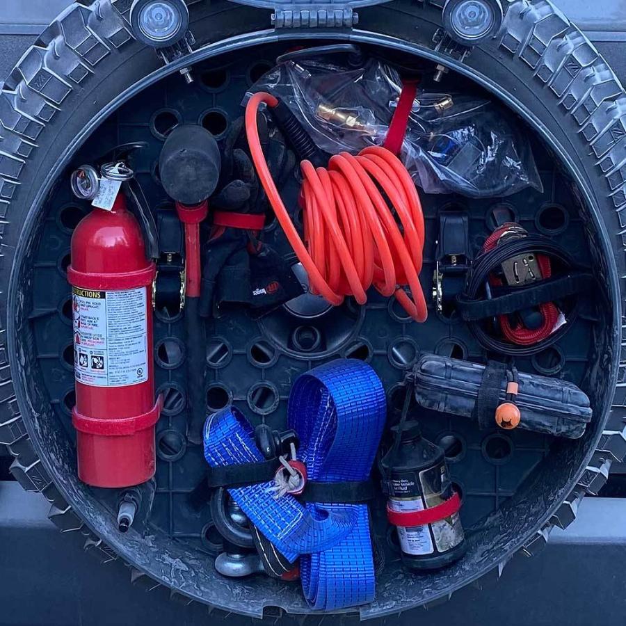 Recovery Gear Box (RGB) 背面収納ボックス |  | 01