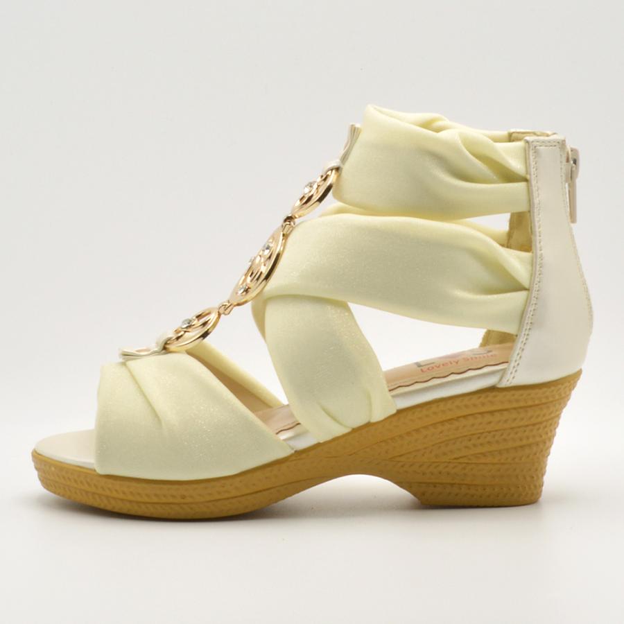 YELLO サンダル　ホワイト　大人気商品 Yellow boots（サンダル）のフリマアイテム一覧