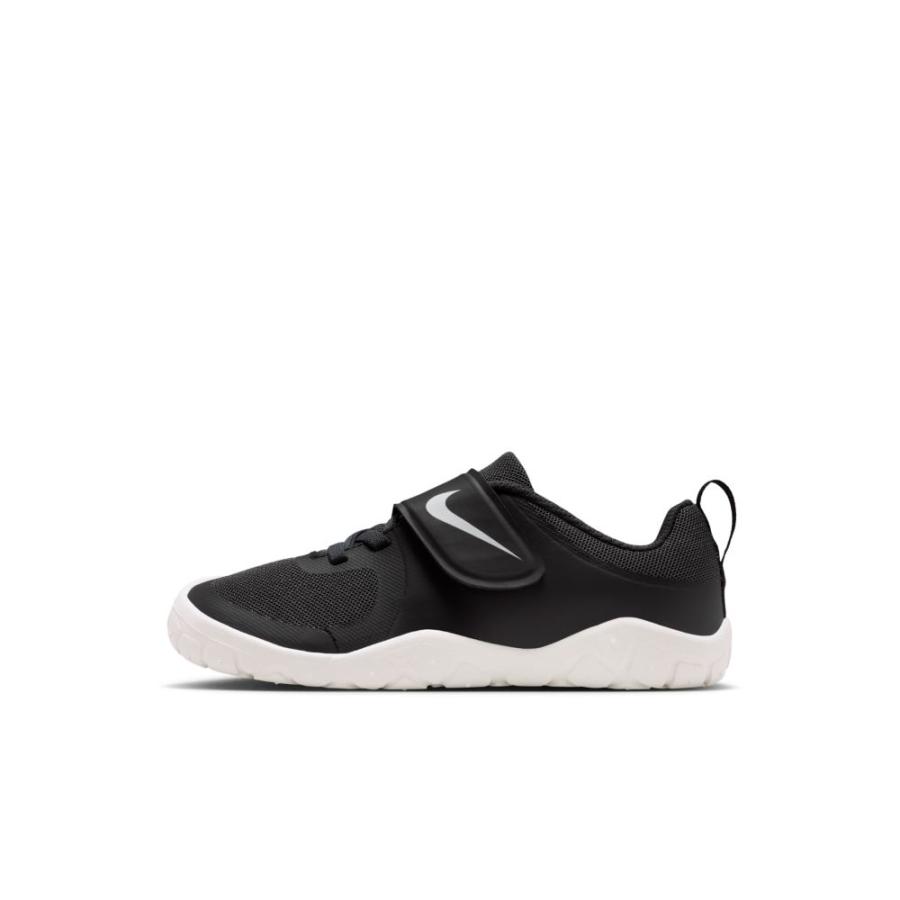 NIKE（ナイキ） スニーカー キッズ 子供靴 スウッシュ 1