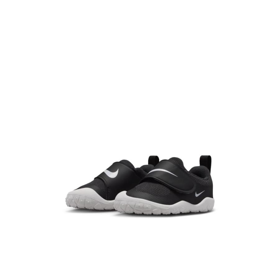 NIKE（ナイキ） スニーカー キッズ 子供靴 スウッシュ 1