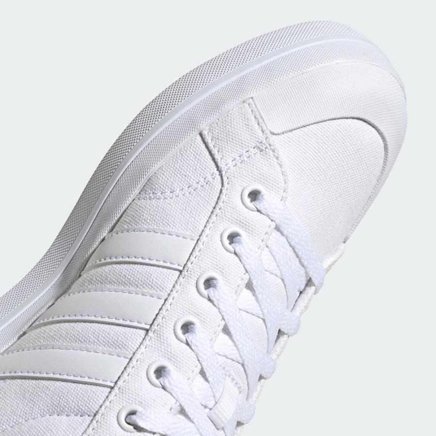 アディダス 40%OFF 決算セール 送料無料 スニーカー レディース メンズ BRAVADASKATE ブラヴァーダスケート adidas  FW2882